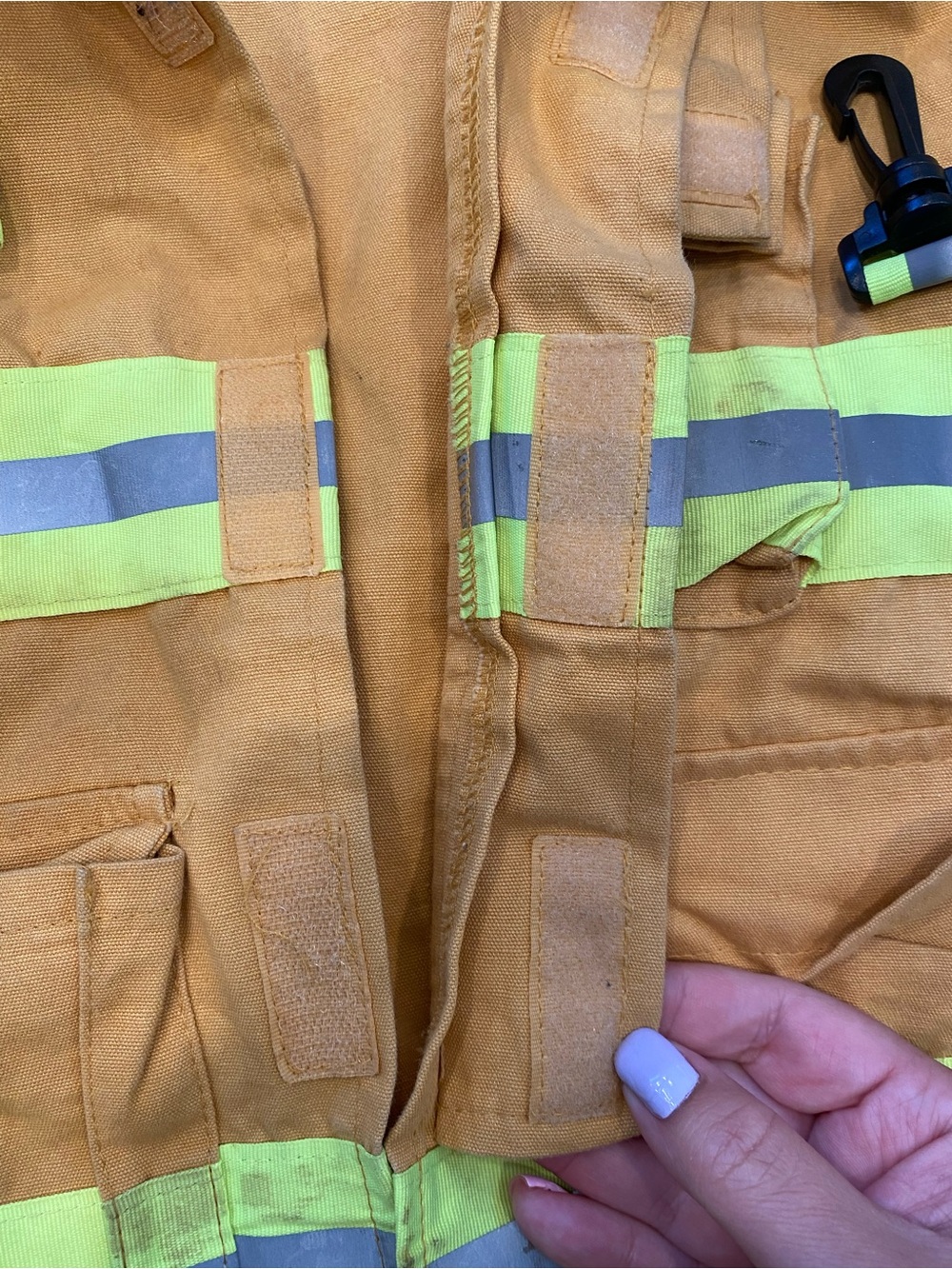 3-4T Kids Yellow Firefighter Costume with Reflective Stripes - Picture 5 of 7